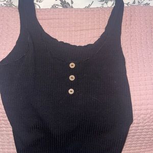 black tank top w buttons